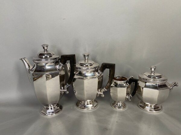 Original plated Art Deco Christofle complete tea-set including tray from 19th century. - Image 4