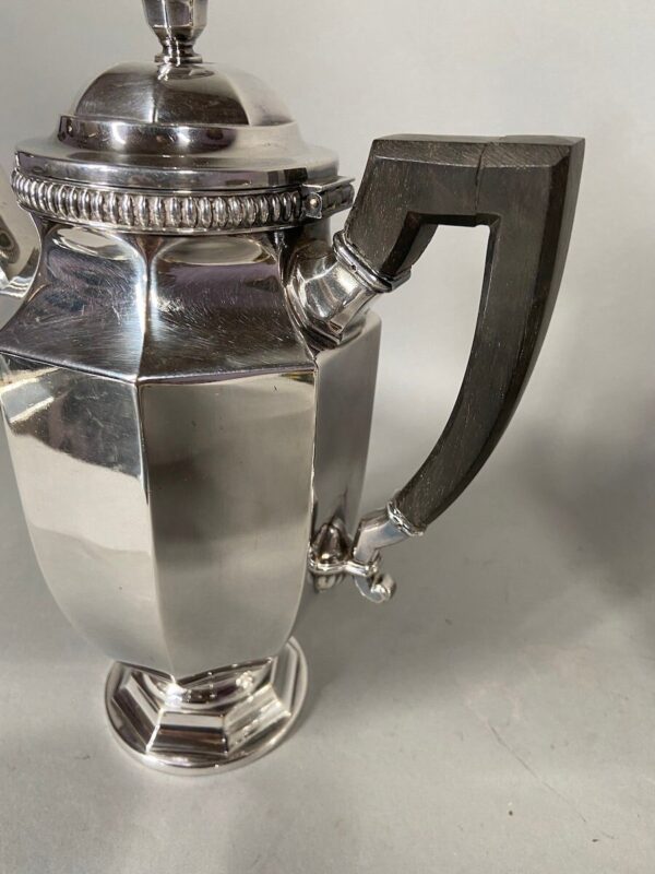 Original plated Art Deco Christofle complete tea-set including tray from 19th century. - Image 7