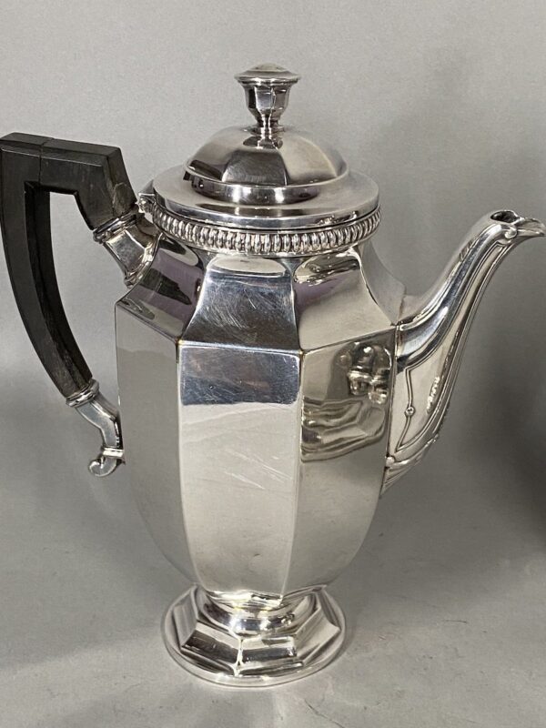 Original plated Art Deco Christofle complete tea-set including tray from 19th century. - Image 9