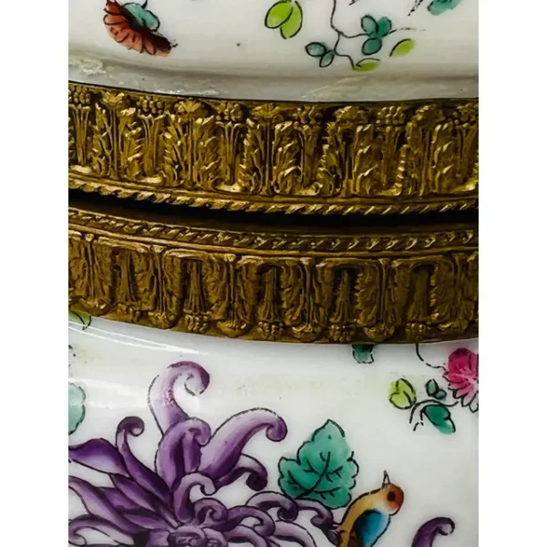 Antique Chinoiserie Lidded Box Ormolu Mounts Lidded Box - Image 5