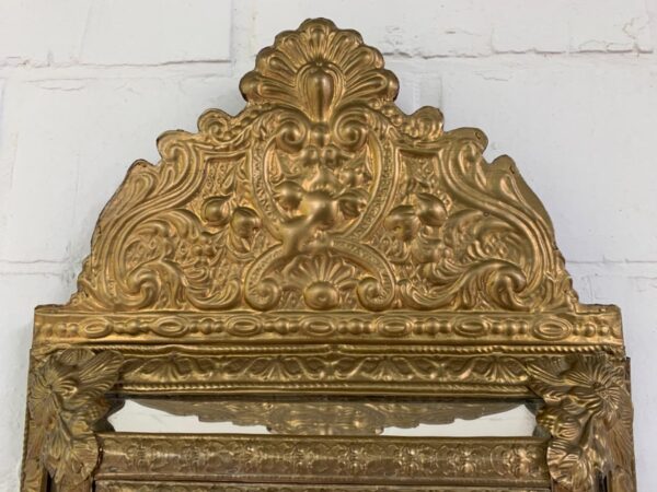 Rococo Mirror Cabinet For Shoe Brushes. - Image 3
