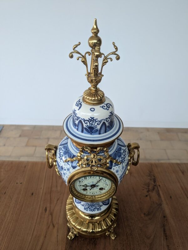 3 Piece Blue & White Porcelain Mantel Clock Set - Image 5